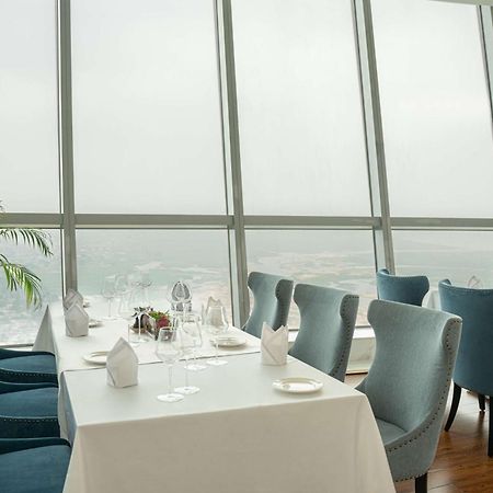 Hilton Brazzaville Les Tours Jumelles Hotel & Residences Εξωτερικό φωτογραφία