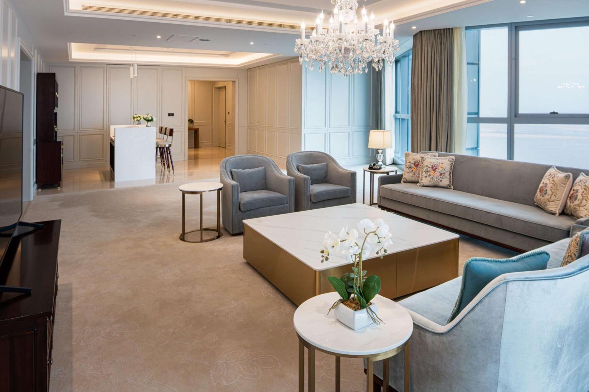 Hilton Brazzaville Les Tours Jumelles Hotel & Residences Εξωτερικό φωτογραφία